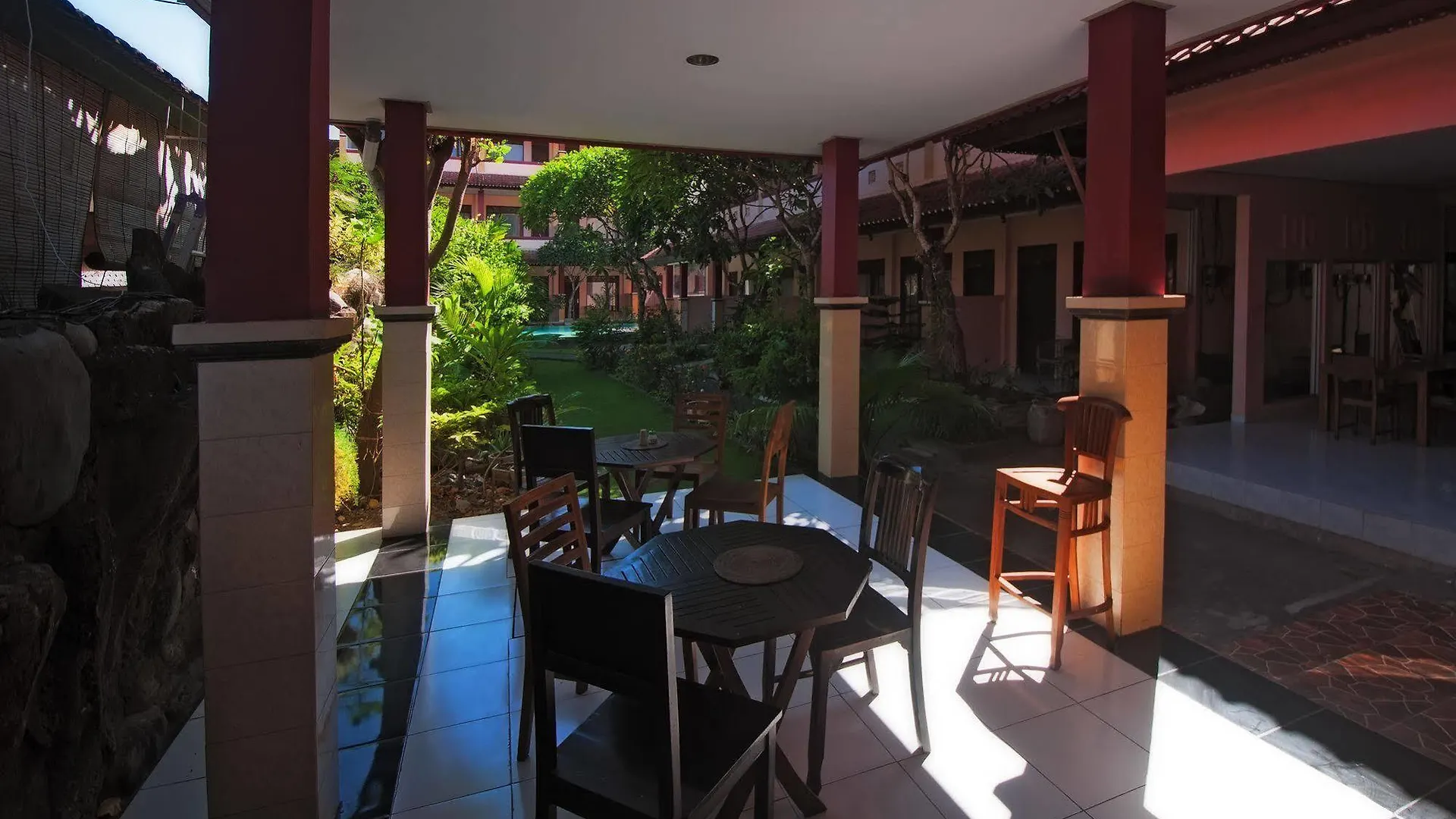 Pesona Beach Inn Kuta  Kuta (Bali)